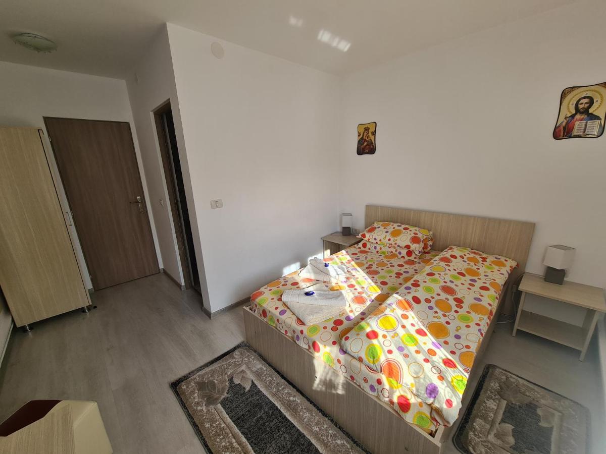 Hotel Cazare Turism Prislop Haţeg Zewnętrze zdjęcie