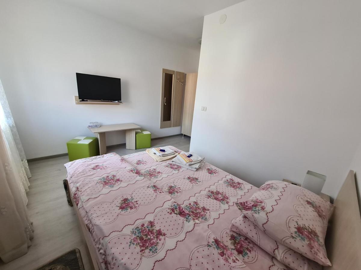 Hotel Cazare Turism Prislop Haţeg Zewnętrze zdjęcie
